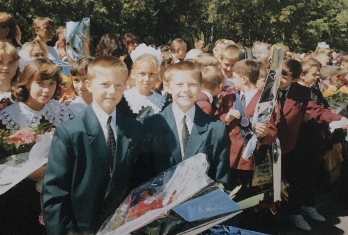 Українські телезірки показали шкільні фото і згадали курйози: роки були феєричні